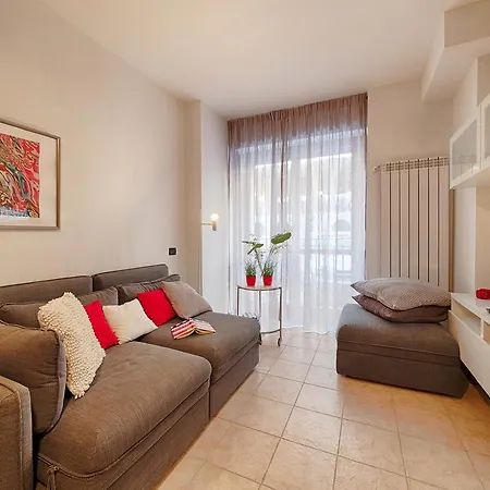 Apartment Camelia *