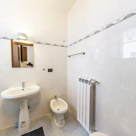 Camelia Apartment Acquaseria